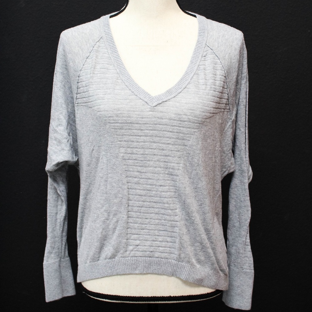 Rib Detail Long Sleeve V Neck